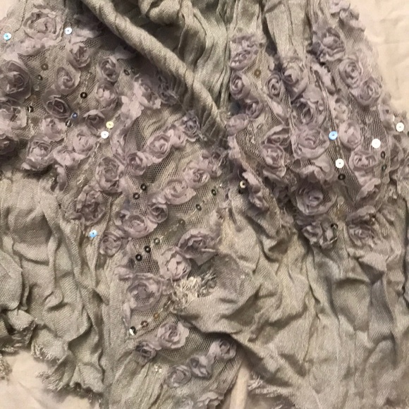 Scarf - Picture 2 of 2